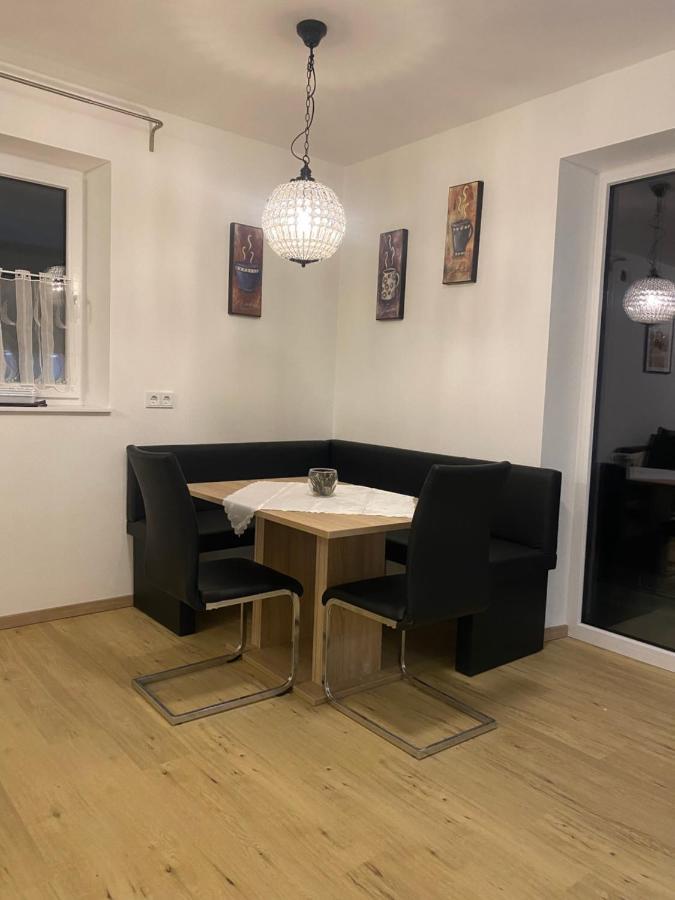 Wohnung City Nord Mit Balkon Herzogsdorf Zewnętrze zdjęcie